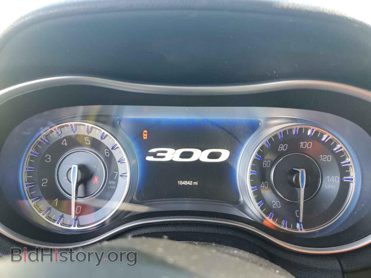 2016 CHRYSLER 300 - VIN: 2C3CCAKG6GH334659 - Фото 9