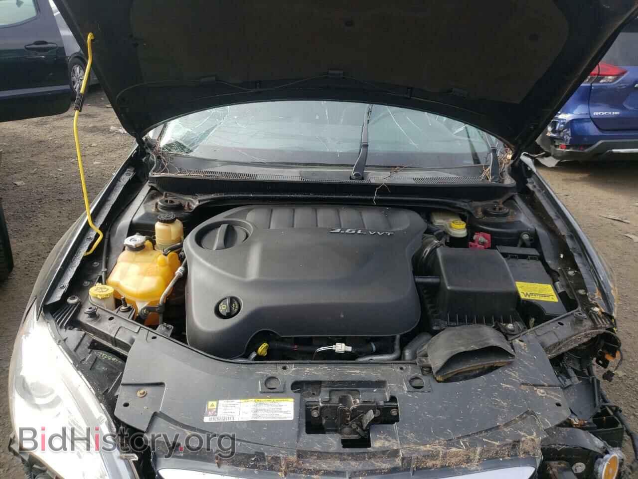 2011 CHRYSLER 200 - VIN: 1C3BC2FG8BN520618 - Фото 7