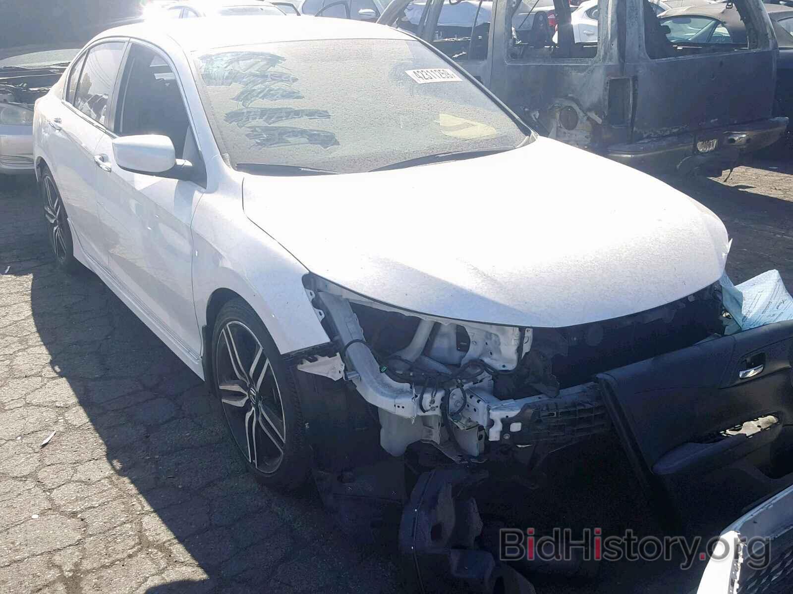 Photo 1HGCR2F55HA116366 - HONDA ACCORD SPO 2017