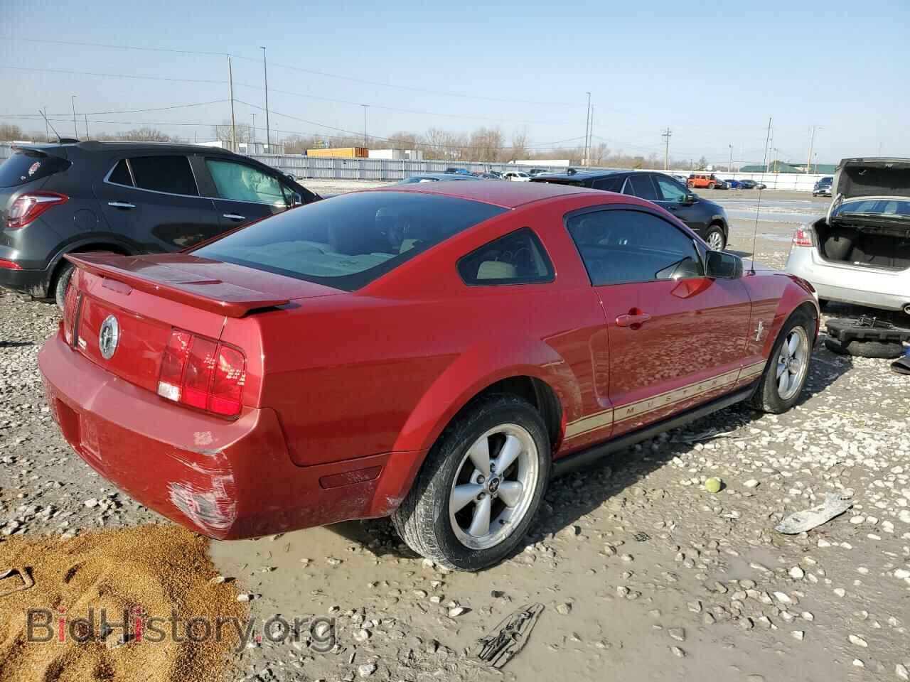 2008 FORD MUSTANG - VIN: 1ZVHT80N985114935 - Фото 3