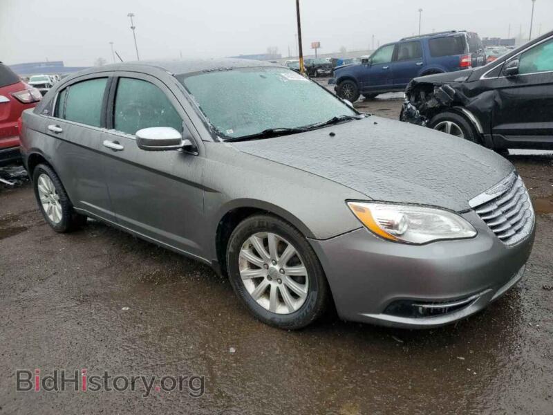 2013 Chrysler 200 (VIN 1C3CCBCG8DN601856) — фото 4 из 12