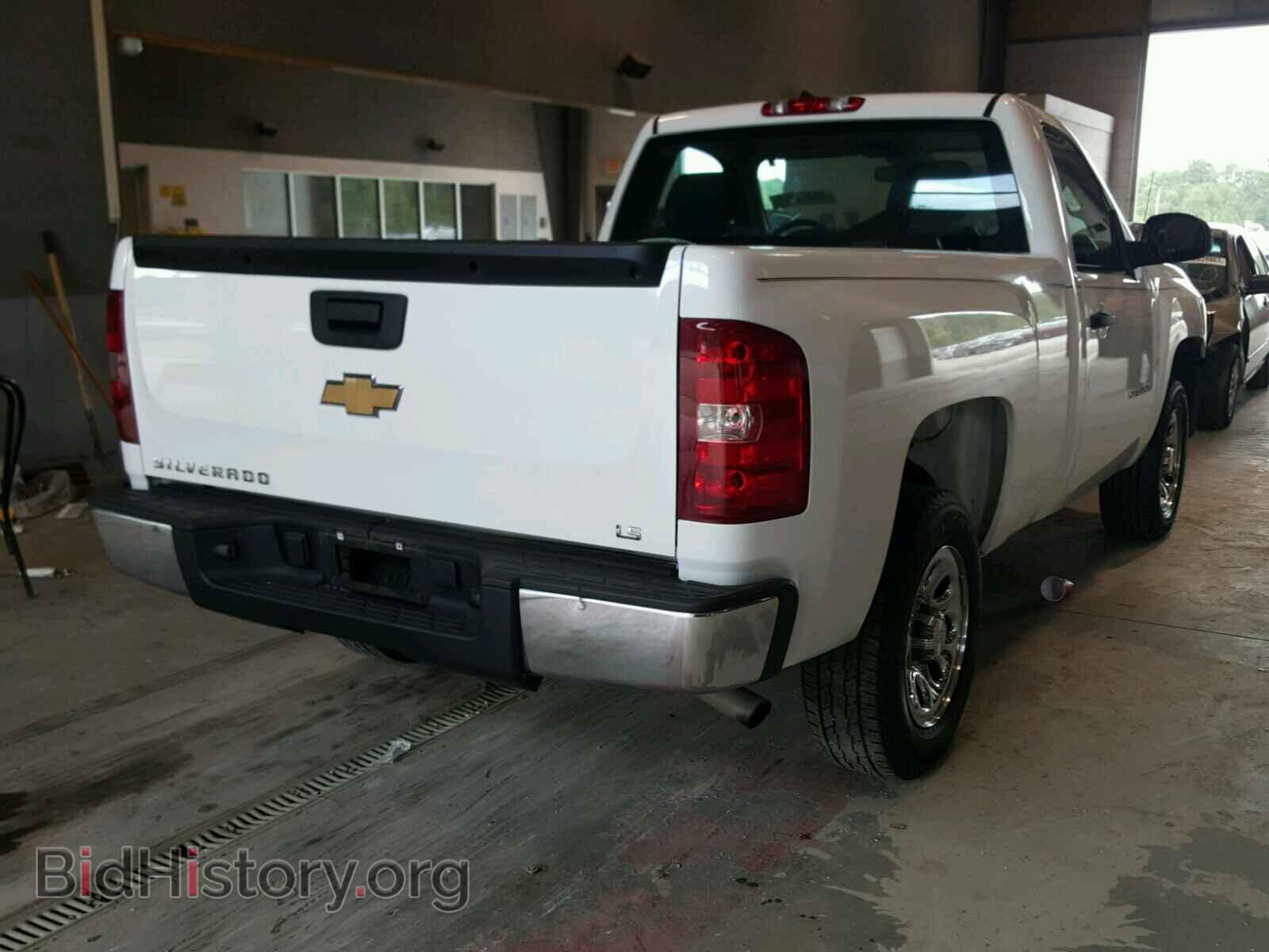 2010 CHEVROLET SILVERADO - VIN: 1GCPCPEX7AZ199095 - Фото 4