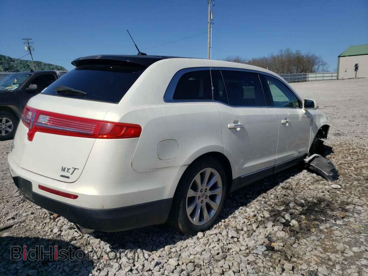 2013 LINCOLN MKT - VIN: 2LMHJ5AT2DBL55360 - Фото 4