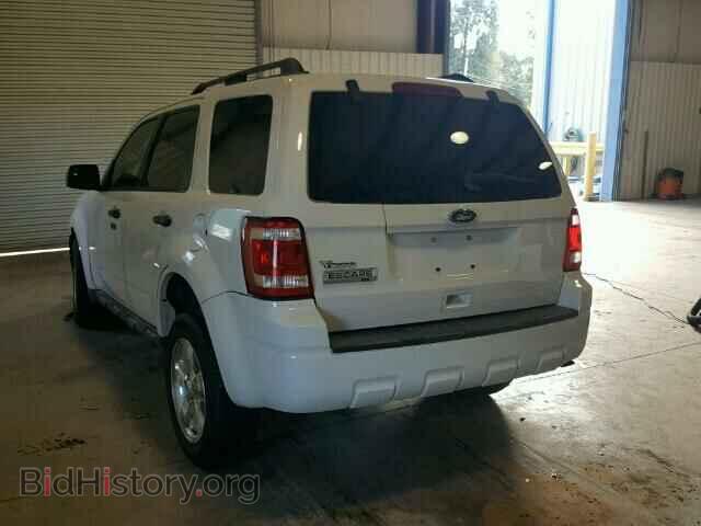 2011 FORD ESCAPE - VIN: 1FMCU0D72BKA49440 - Фото 3
