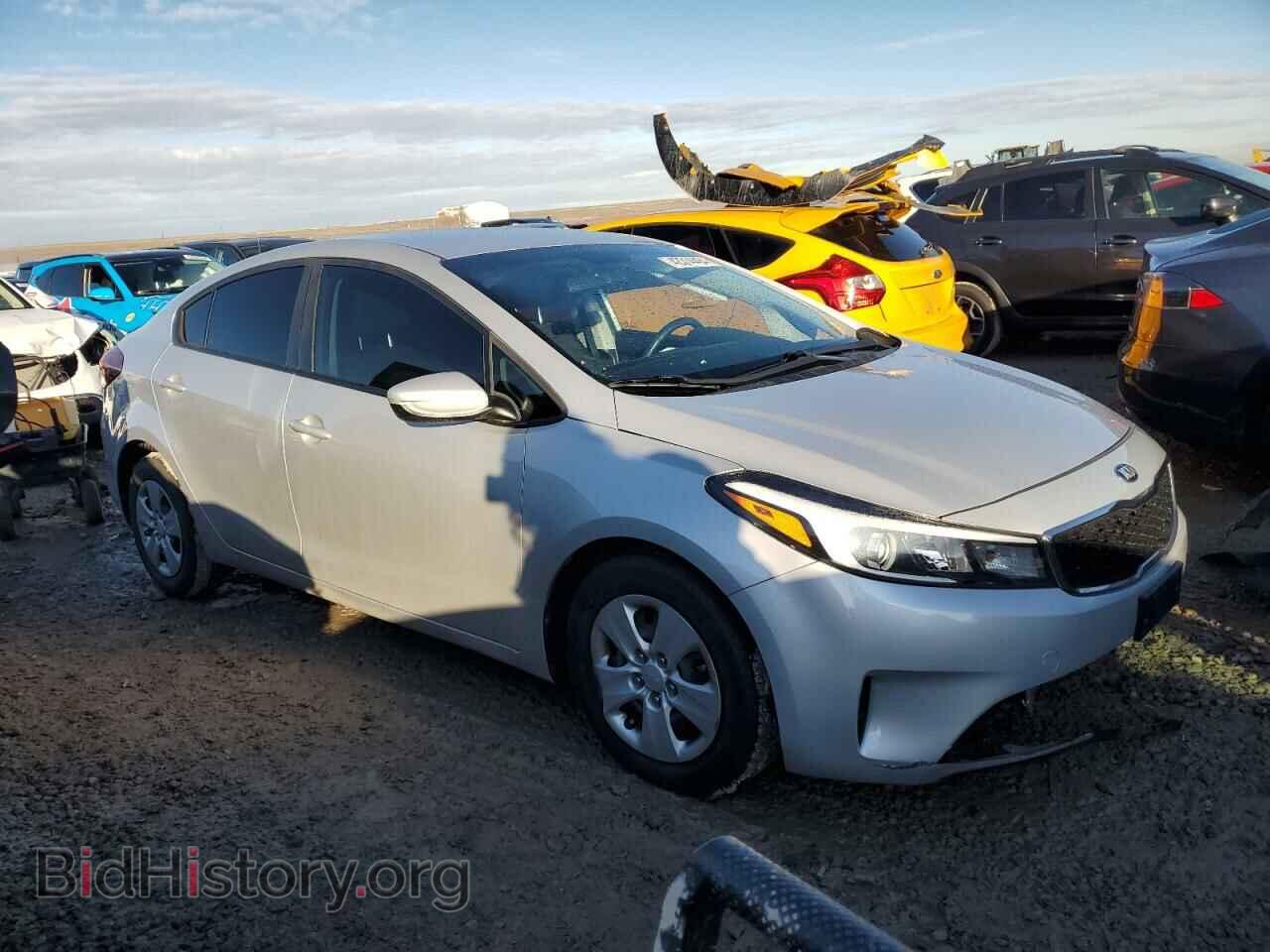 2017 KIA FORTE - VIN: 3KPFK4A78HE037484 - Фото 4