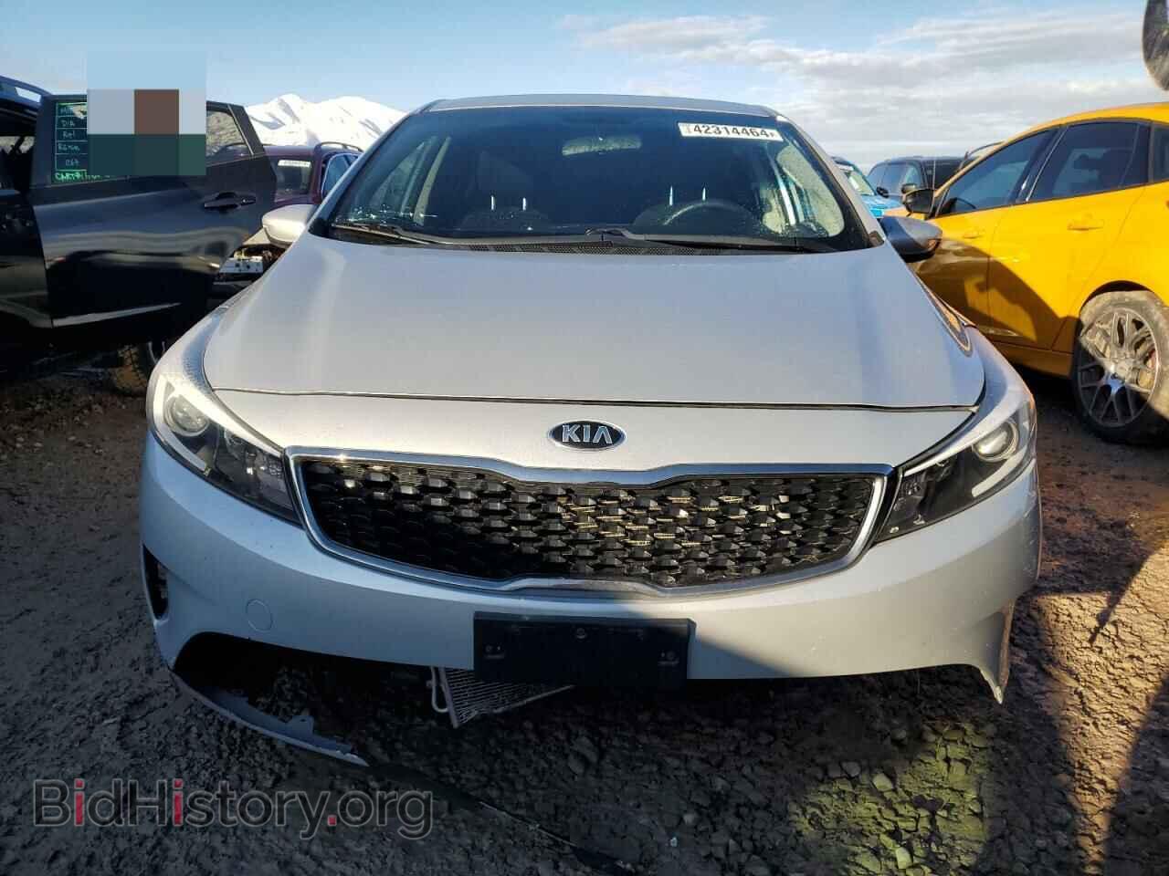 2017 KIA FORTE - VIN: 3KPFK4A78HE037484 - Фото 5