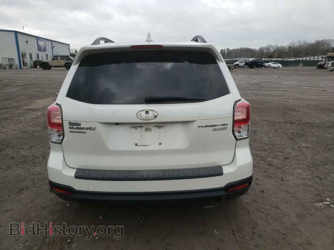 2017 SUBARU FORESTER - VIN: JF2SJAEC8HH536160 - Фото 6