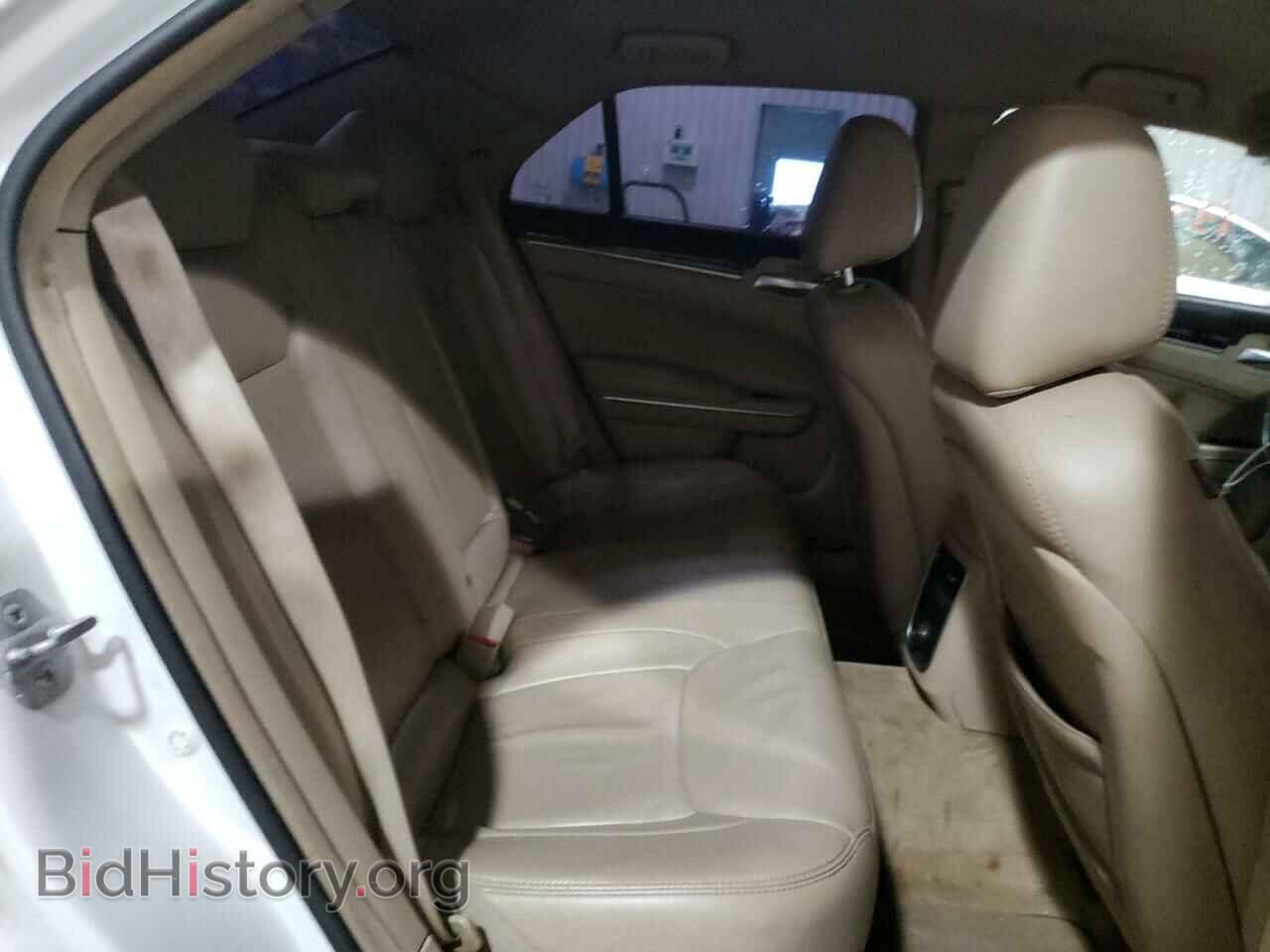 2014 CHRYSLER 300 - VIN: 2C3CCAAG9EH178812 - Фото 6