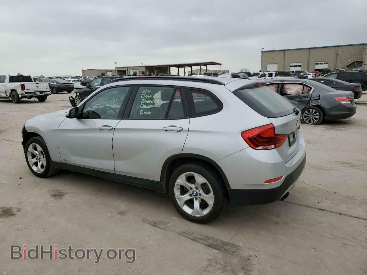 2014 BMW X1 - VIN: WBAVM1C53EVW47443 - Фото 2
