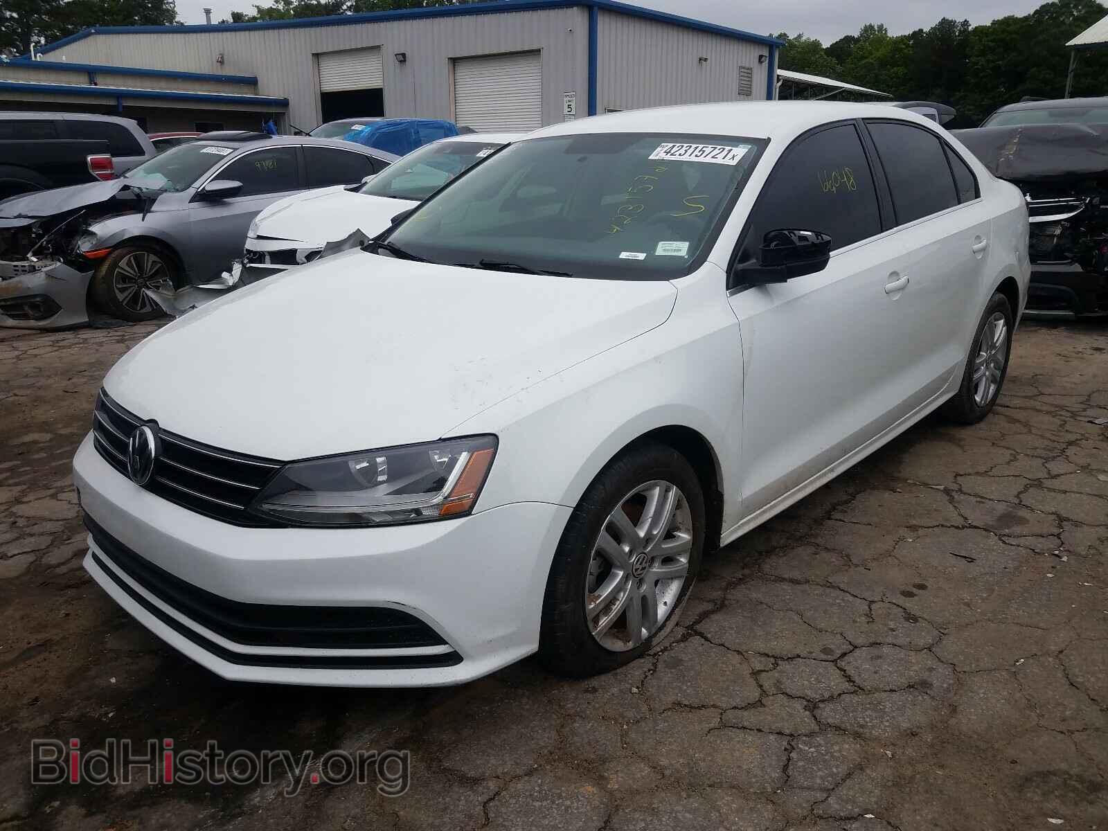 2017 VOLKSWAGEN JETTA - VIN: 3VW2B7AJ0HM271875 - Фото 2