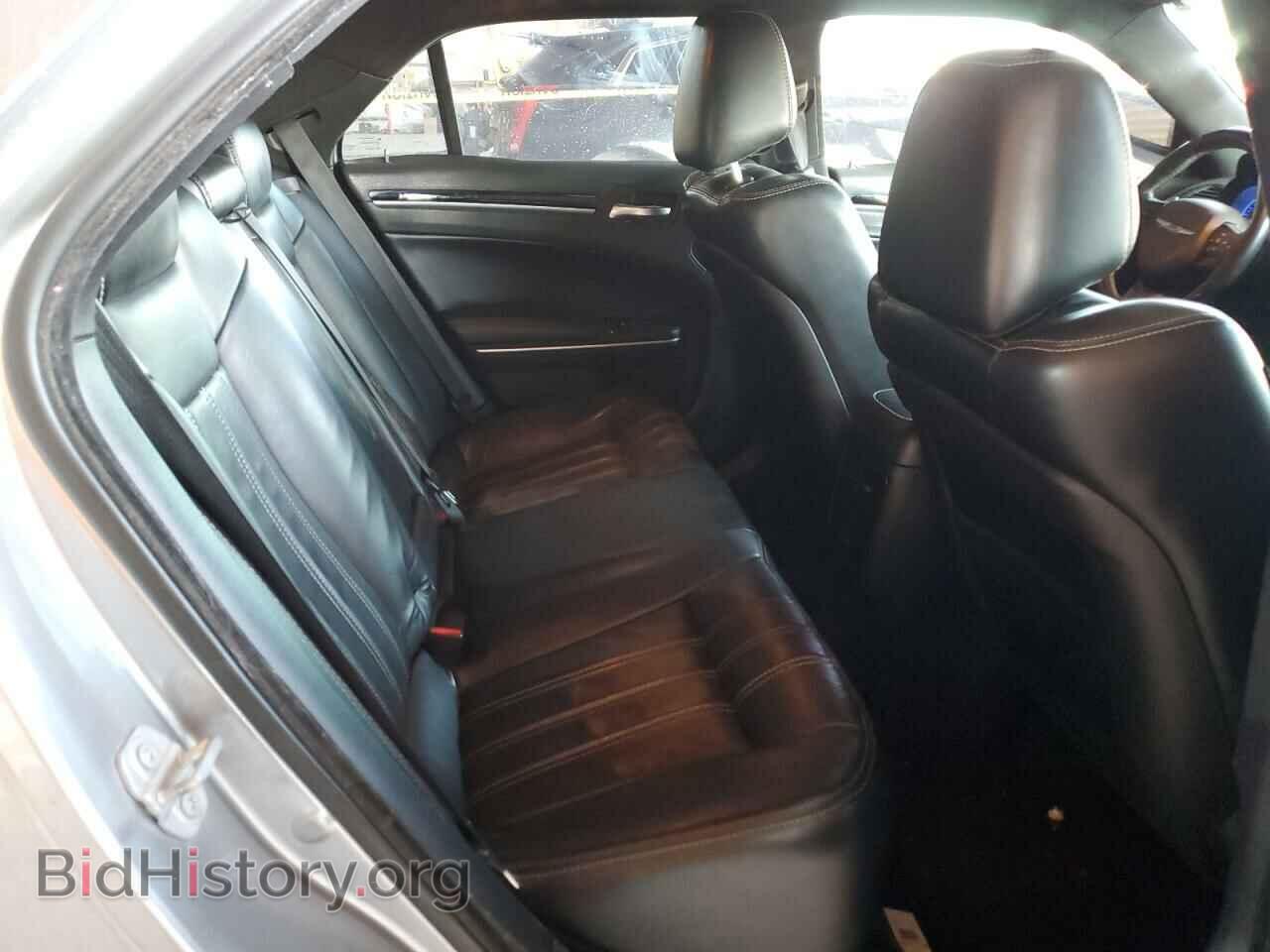 2017 CHRYSLER 300 - VIN: 2C3CCABG8HH538767 - Фото 10