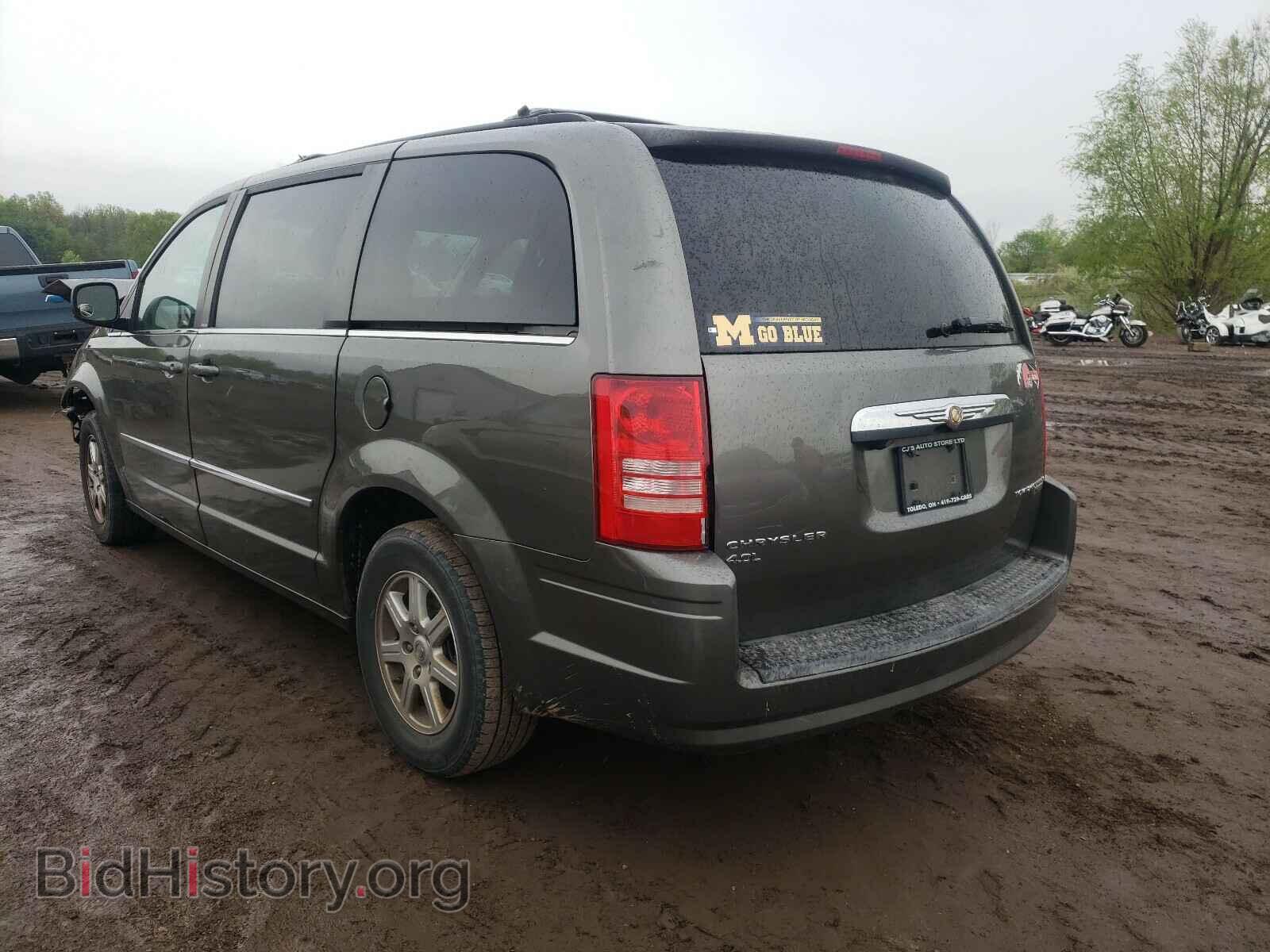 2010 CHRYSLER MINIVAN - VIN: 2A4RR8DX3AR394971 - Фото 3