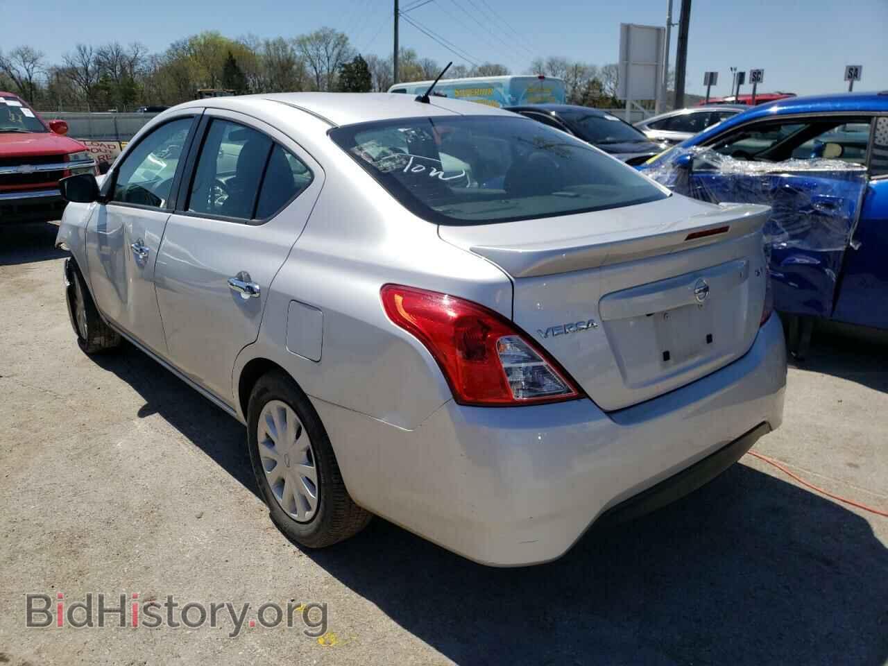 2019 NISSAN VERSA - VIN: 3N1CN7AP4KL833425 - Фото 3