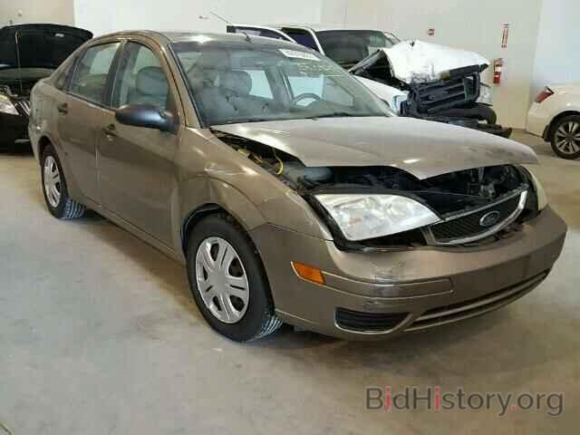 Photo 1FAFP34N05W102972 - FORD FOCUS 2005