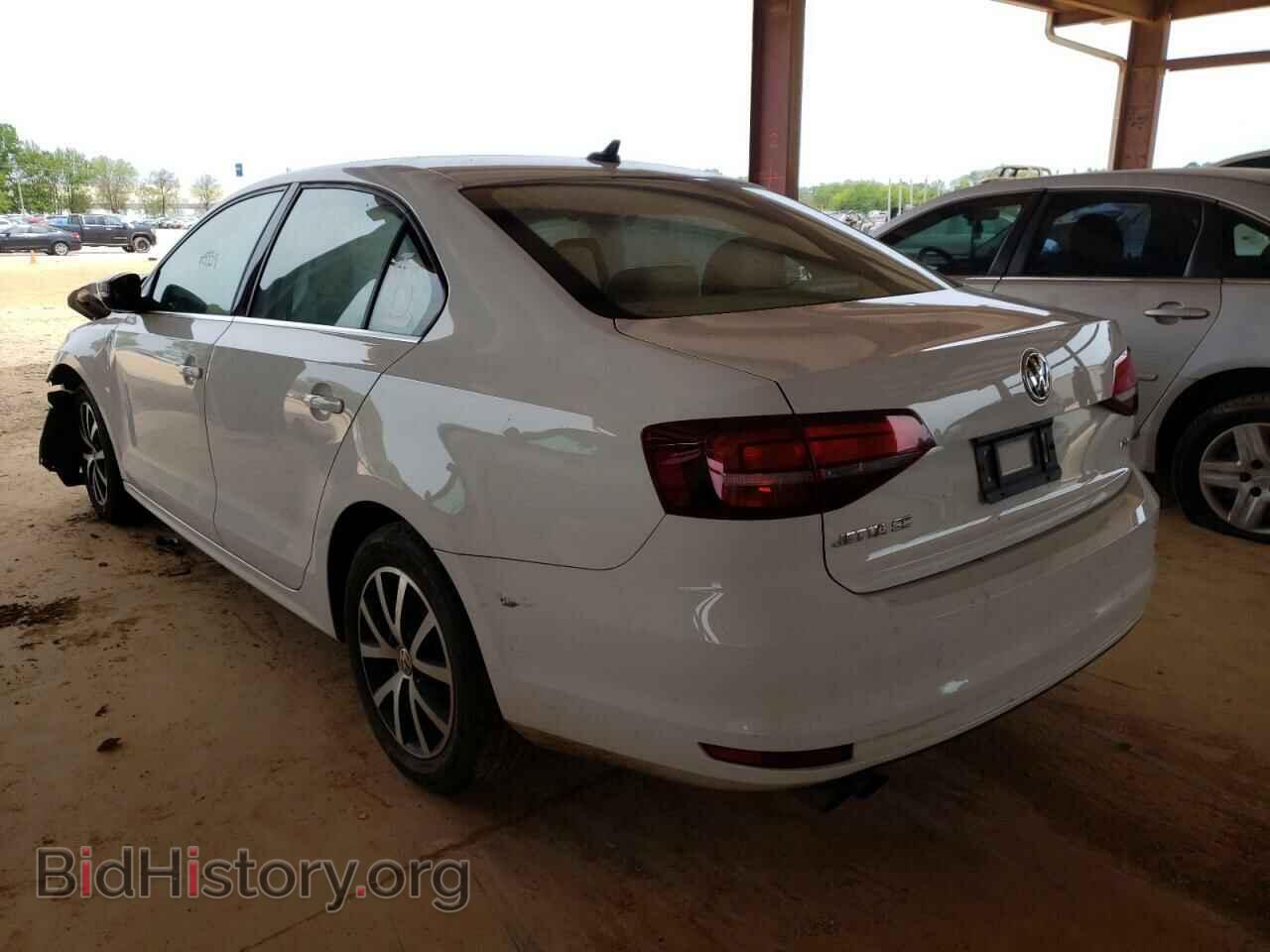 2017 VOLKSWAGEN JETTA - VIN: 3VWDB7AJ7HM389091 - Фото 3