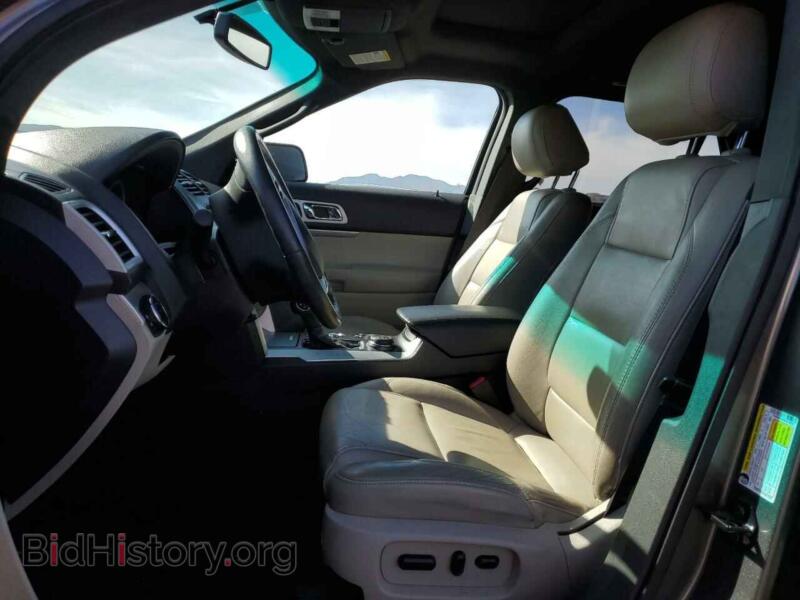 2011 Ford EXPLORER (VIN 1FMHK8D85BGA30905) — фото 7 из 13