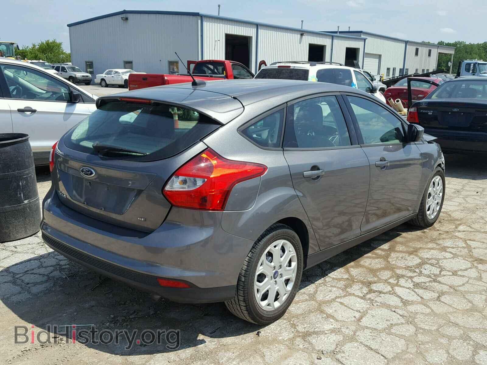 2012 Ford FOCUS (VIN 1FAHP3K24CL329503) — photo 4 of 10