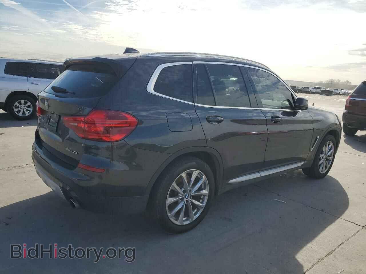 2019 BMW X3 - VIN: 5UXTR7C52KLF31786 - Фото 3