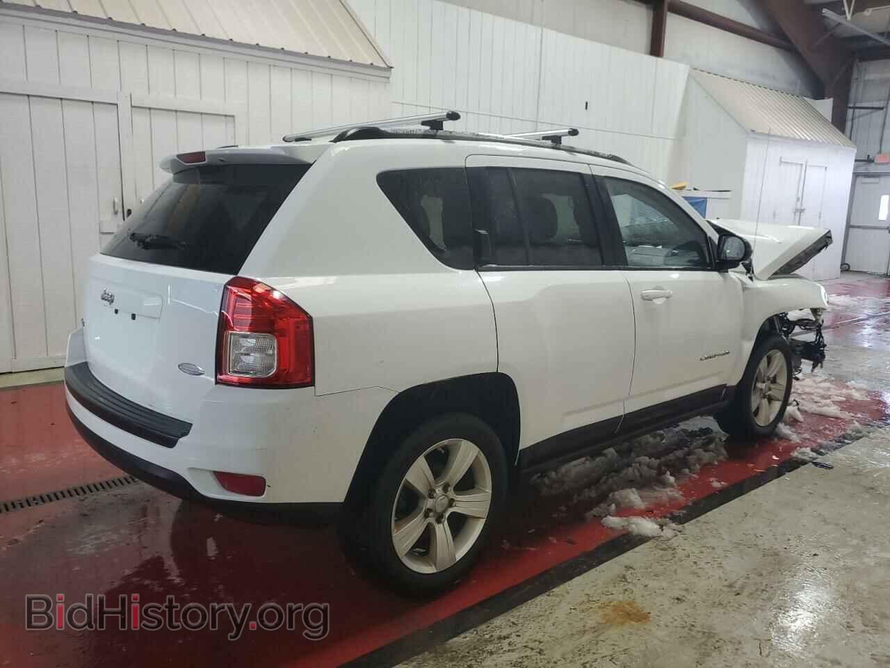 2012 JEEP COMPASS - VIN: 1C4NJDEB0CD636256 - Photo 3