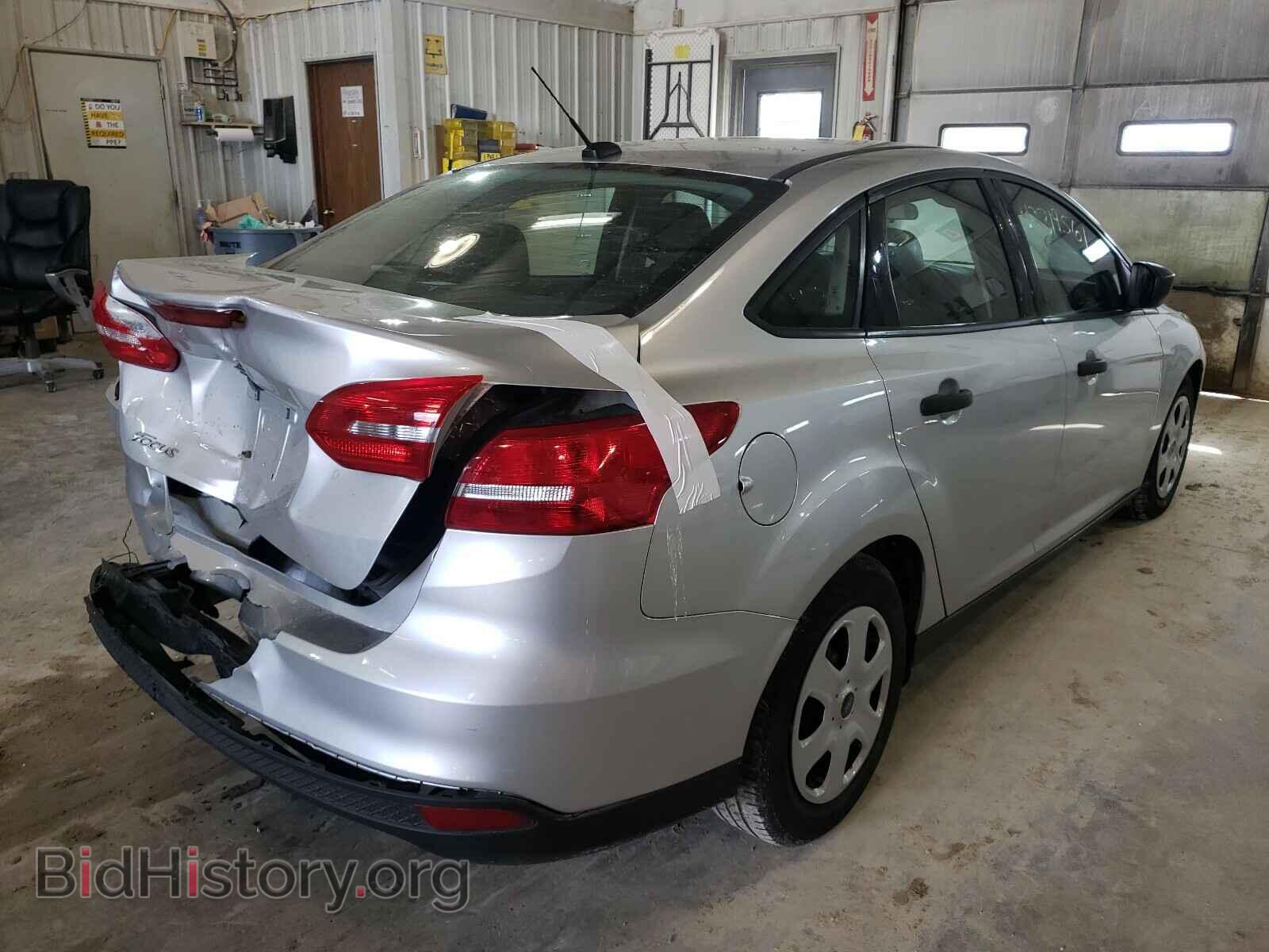 2017 FORD FOCUS - VIN: 1FADP3E25HL234398 - Photo 4