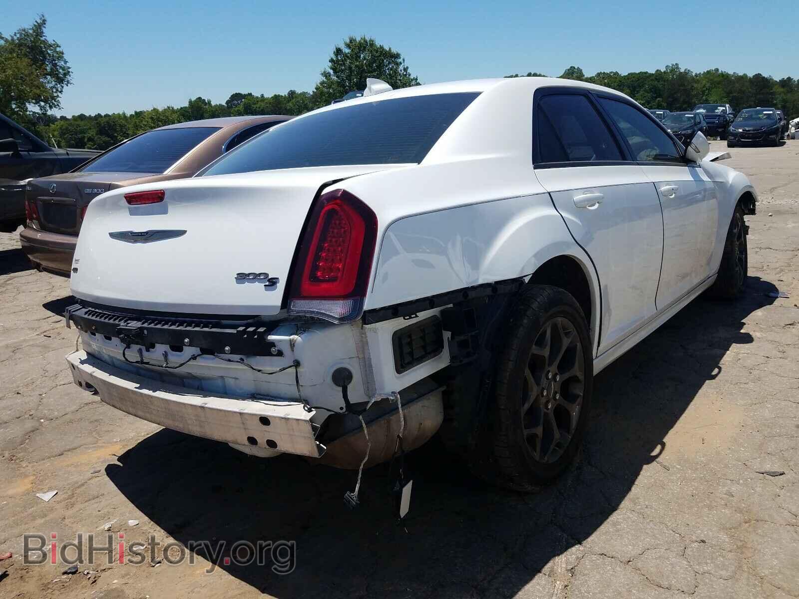 2016 CHRYSLER 300 - VIN: 2C3CCAGG8GH282900 - Фото 4