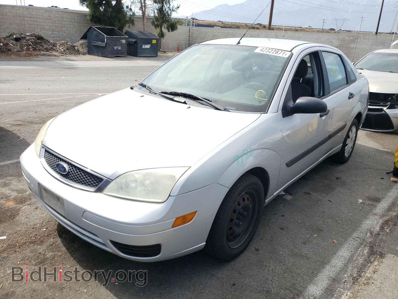 2007 FORD FOCUS - VIN: 1FAFP34N77W106455 - Фото 2