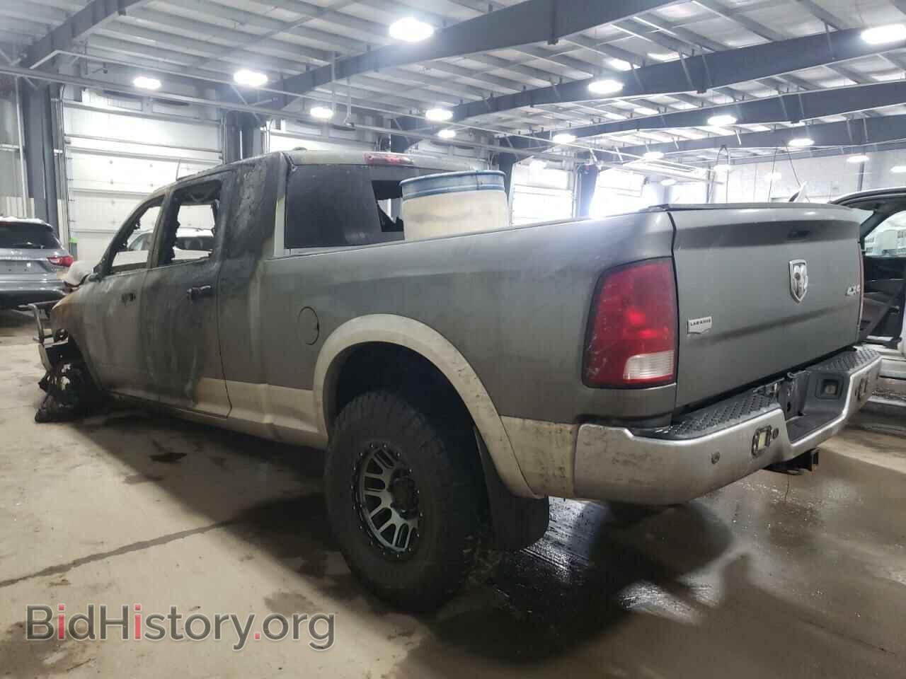 2011 DODGE All Models - VIN: 3D73Y3HL6BG603321 - Photo 2