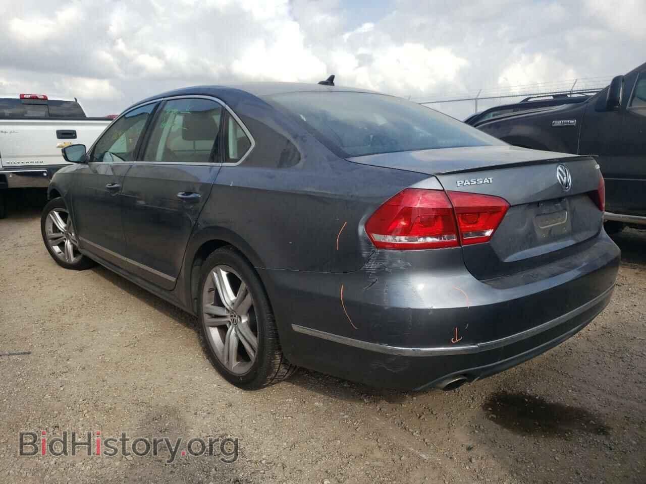 2015 VOLKSWAGEN PASSAT - VIN: 1VWCS7A36FC053704 - Фото 3