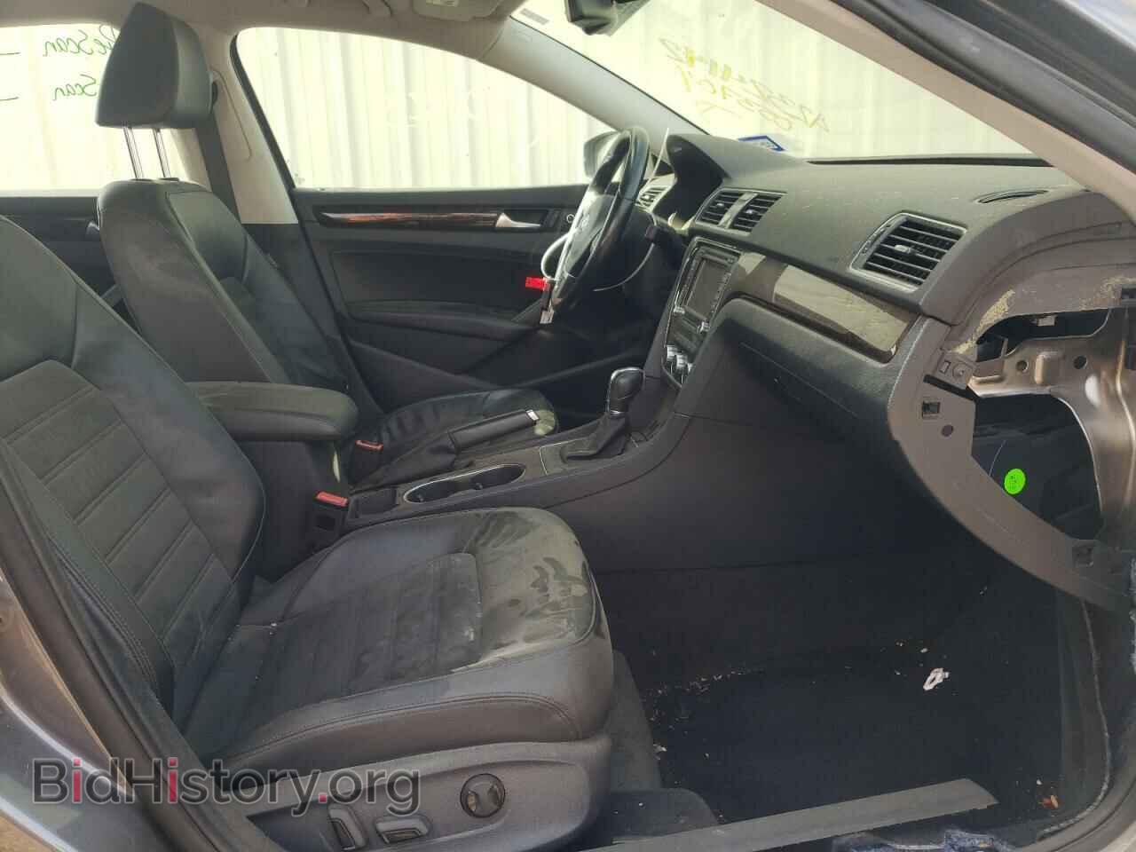 2015 VOLKSWAGEN PASSAT - VIN: 1VWCS7A36FC053704 - Фото 5
