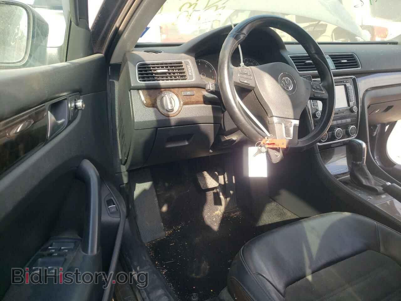 2015 VOLKSWAGEN PASSAT - VIN: 1VWCS7A36FC053704 - Фото 9