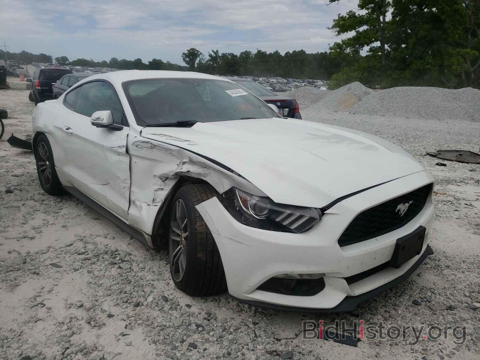 Photo 1FA6P8TH4F5356555 - FORD MUSTANG 2015