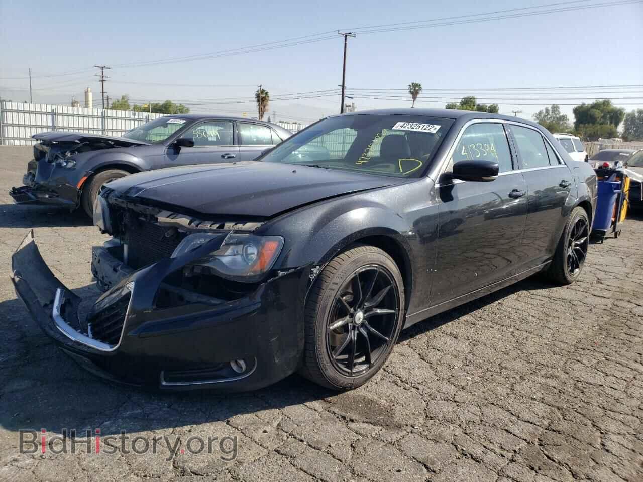2012 CHRYSLER 300 - VIN: 2C3CCADT0CH136485 - Фото 2