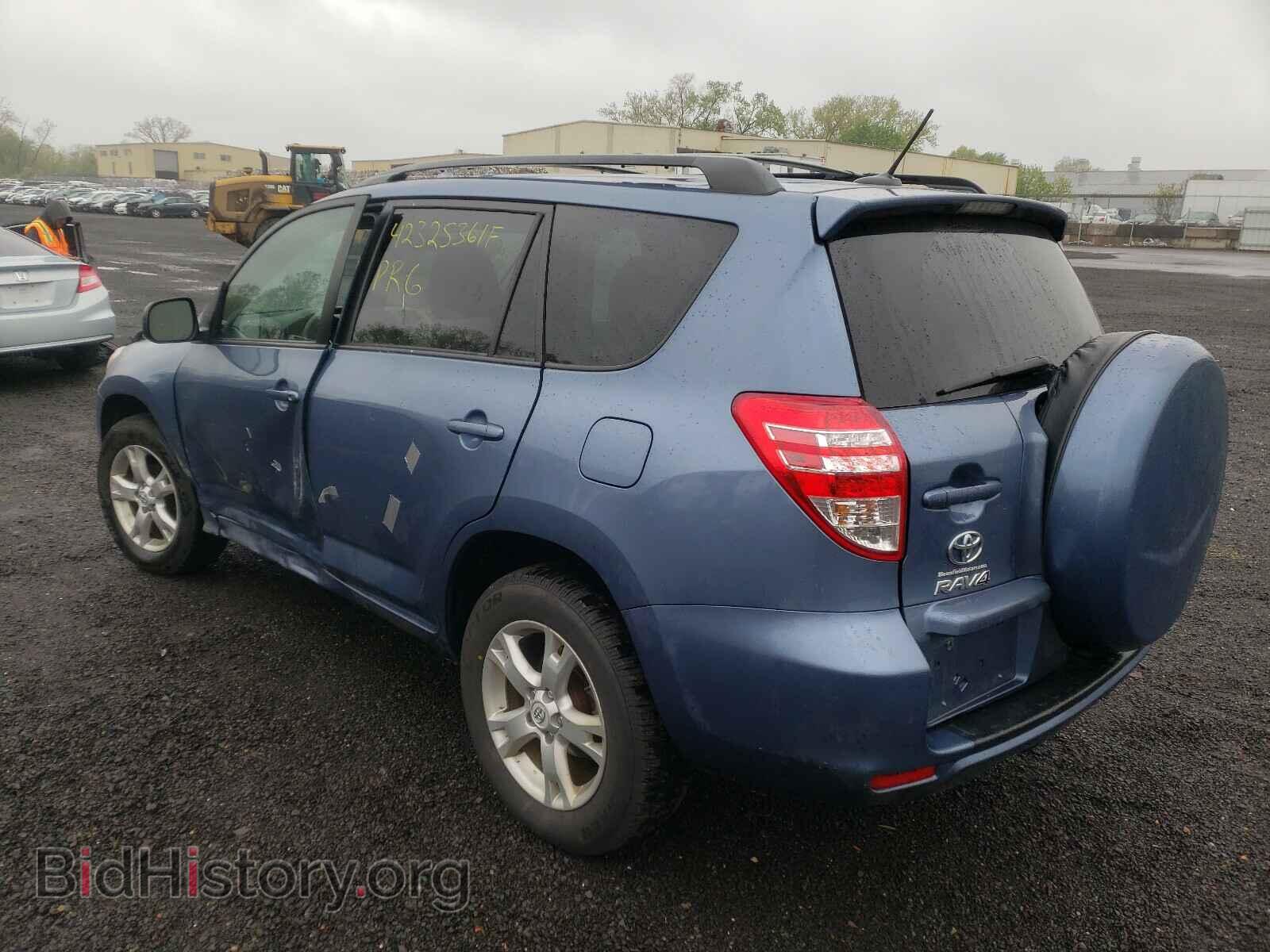 2011 TOYOTA RAV4 - VIN: 2T3BF4DV6BW166316 - Фото 3
