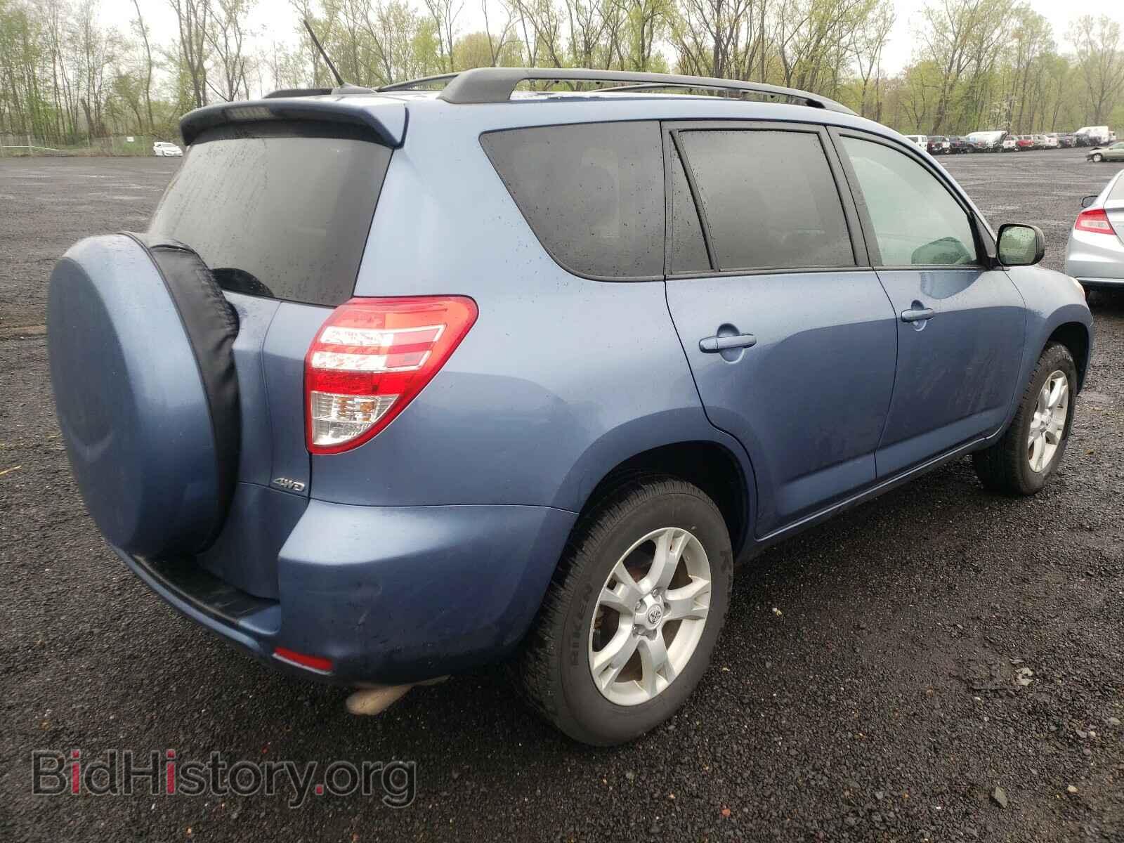 2011 TOYOTA RAV4 - VIN: 2T3BF4DV6BW166316 - Фото 4