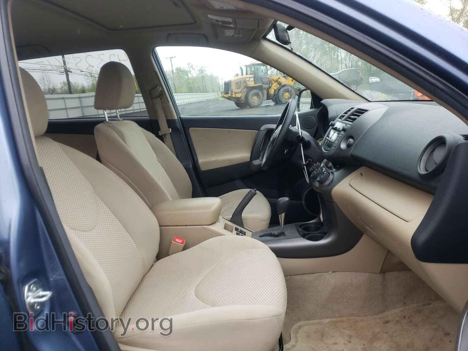 2011 TOYOTA RAV4 - VIN: 2T3BF4DV6BW166316 - Фото 5