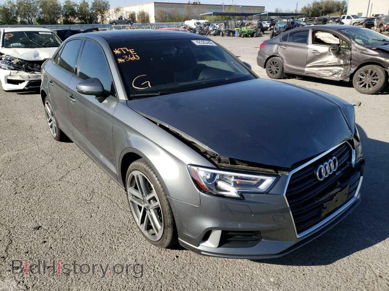Photo WAUAUGFF2J1059234 - AUDI A3 2018