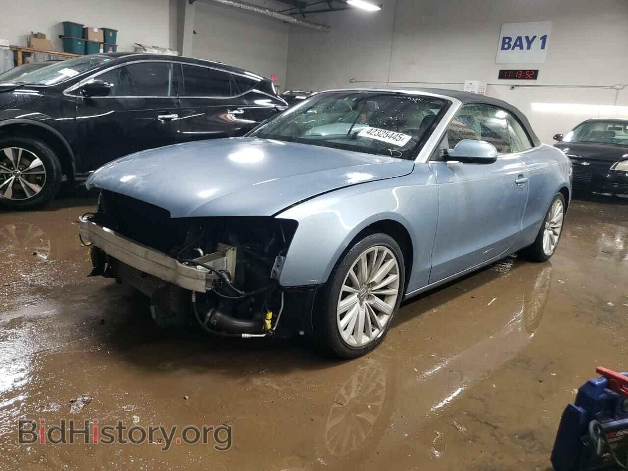 Photo WAULFAFH9BN006266 - AUDI A5 2011