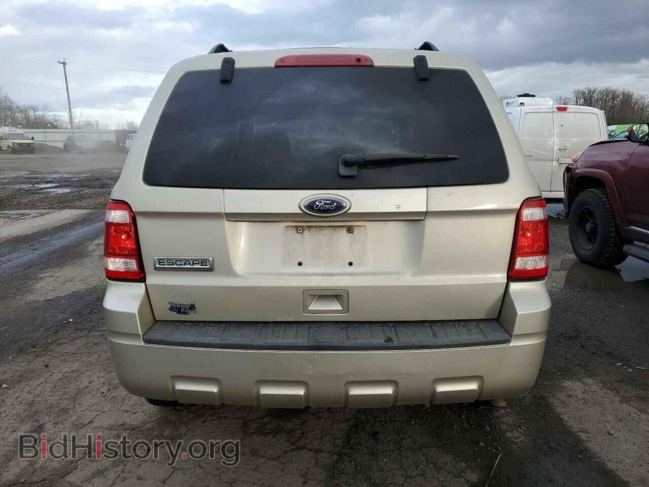 2010 FORD ESCAPE - VIN: 1FMCU0C73AKB18927 - Фото 6
