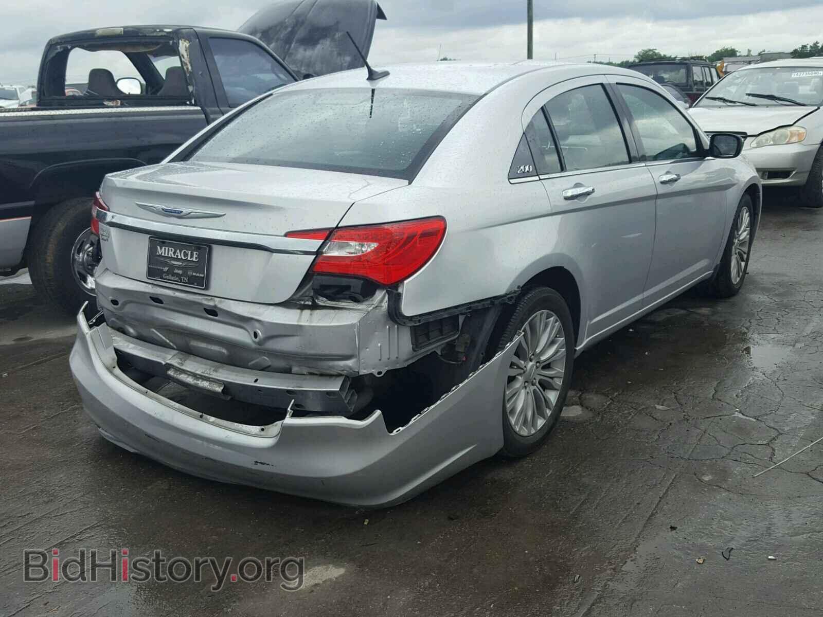 2012 CHRYSLER 200 - VIN: 1C3CCBCG2CN297616 - Фото 4