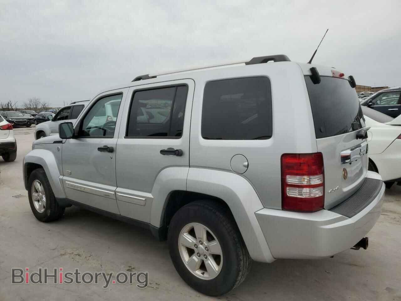 2011 JEEP LIBERTY - VIN: 1J4PN2GK1BW558081 - Фото 2