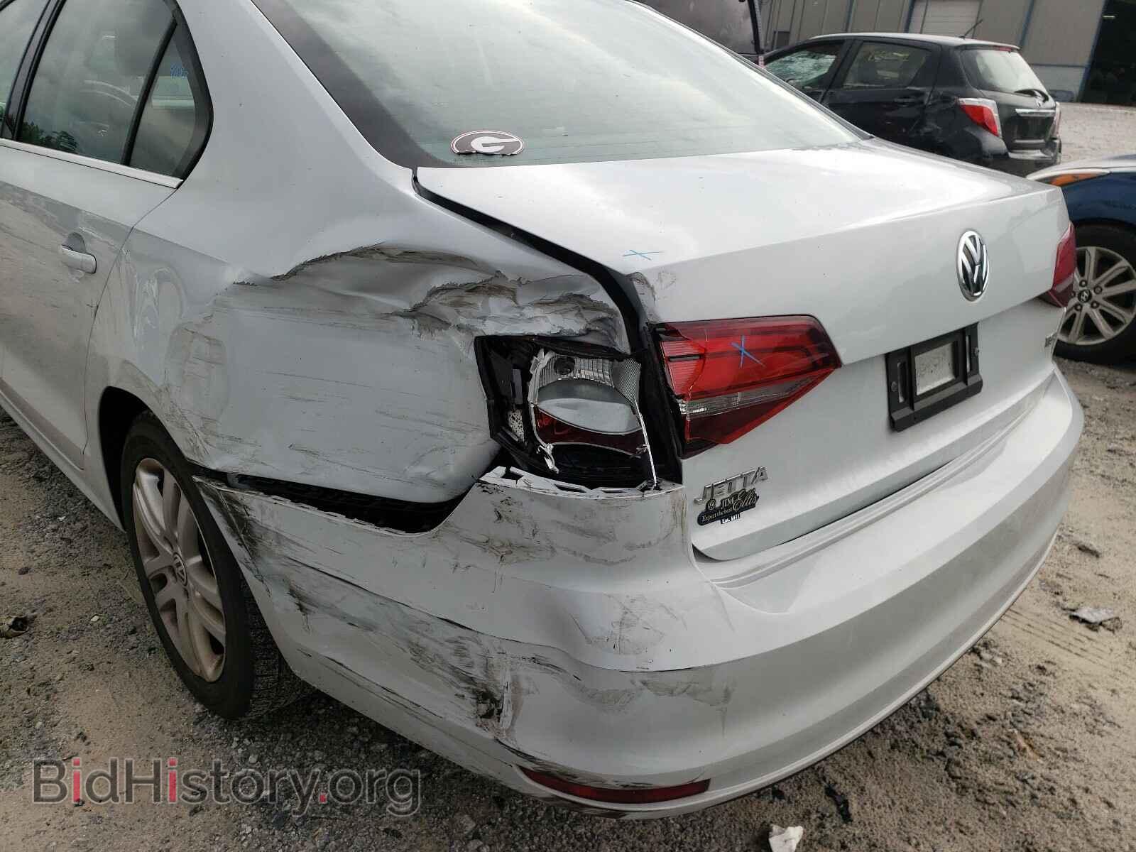2017 VOLKSWAGEN JETTA - VIN: 3VW2B7AJ2HM265186 - Фото 9