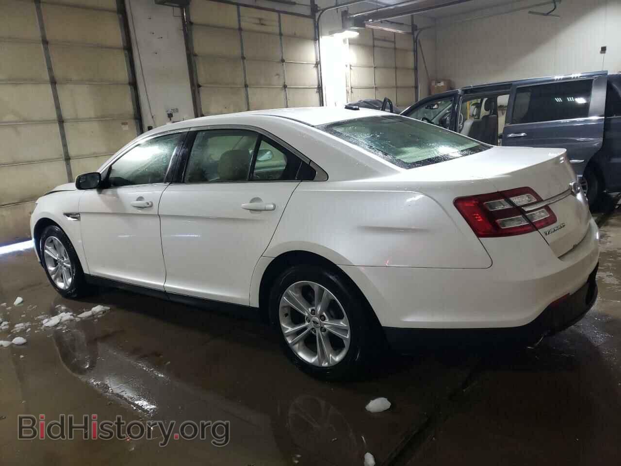 2013 FORD TAURUS - VIN: 1FAHP2E86DG208329 - Фото 2