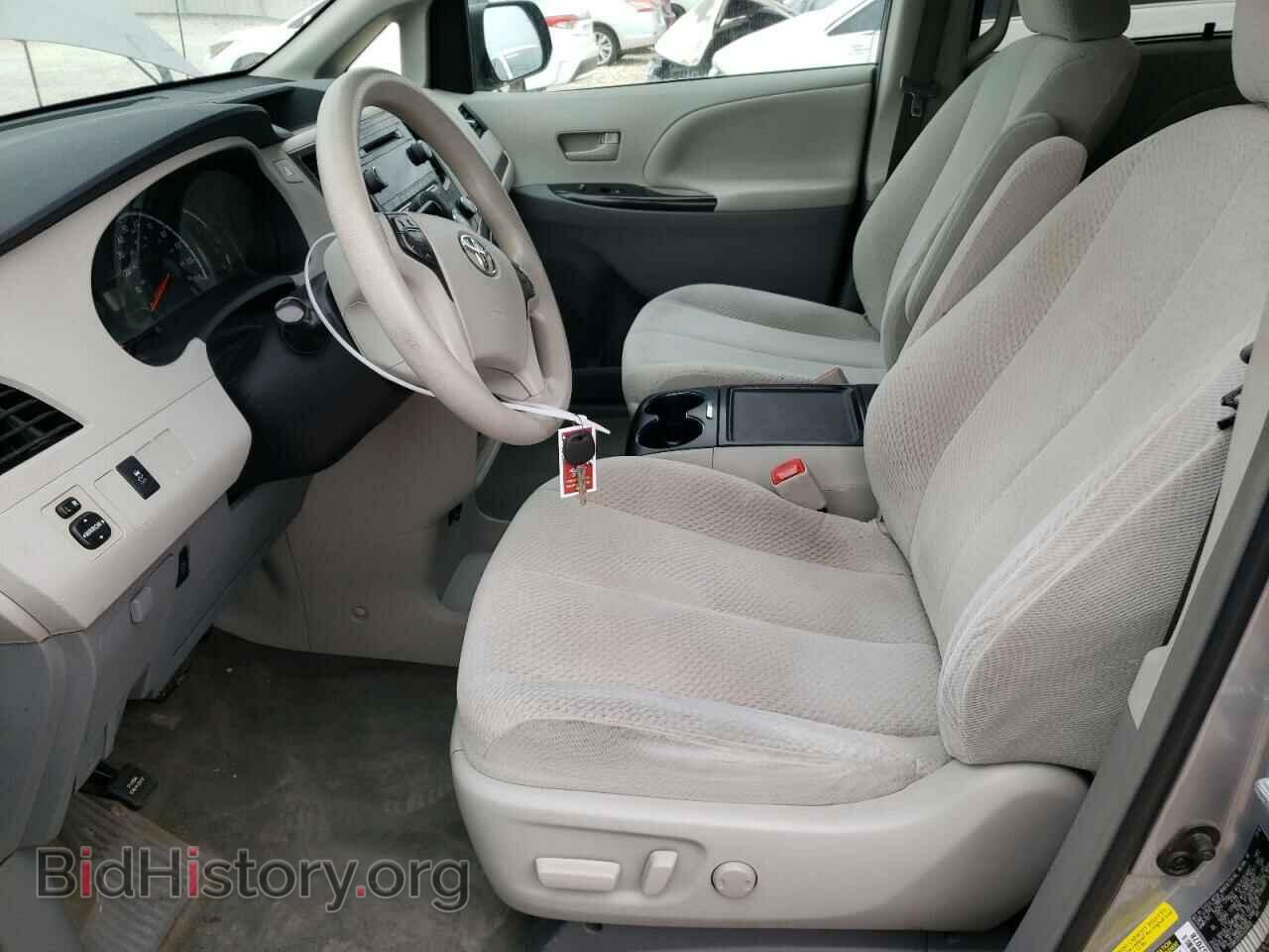 2012 TOYOTA All Models - VIN: 5TDKK3DC6CS220933 - Фото 7