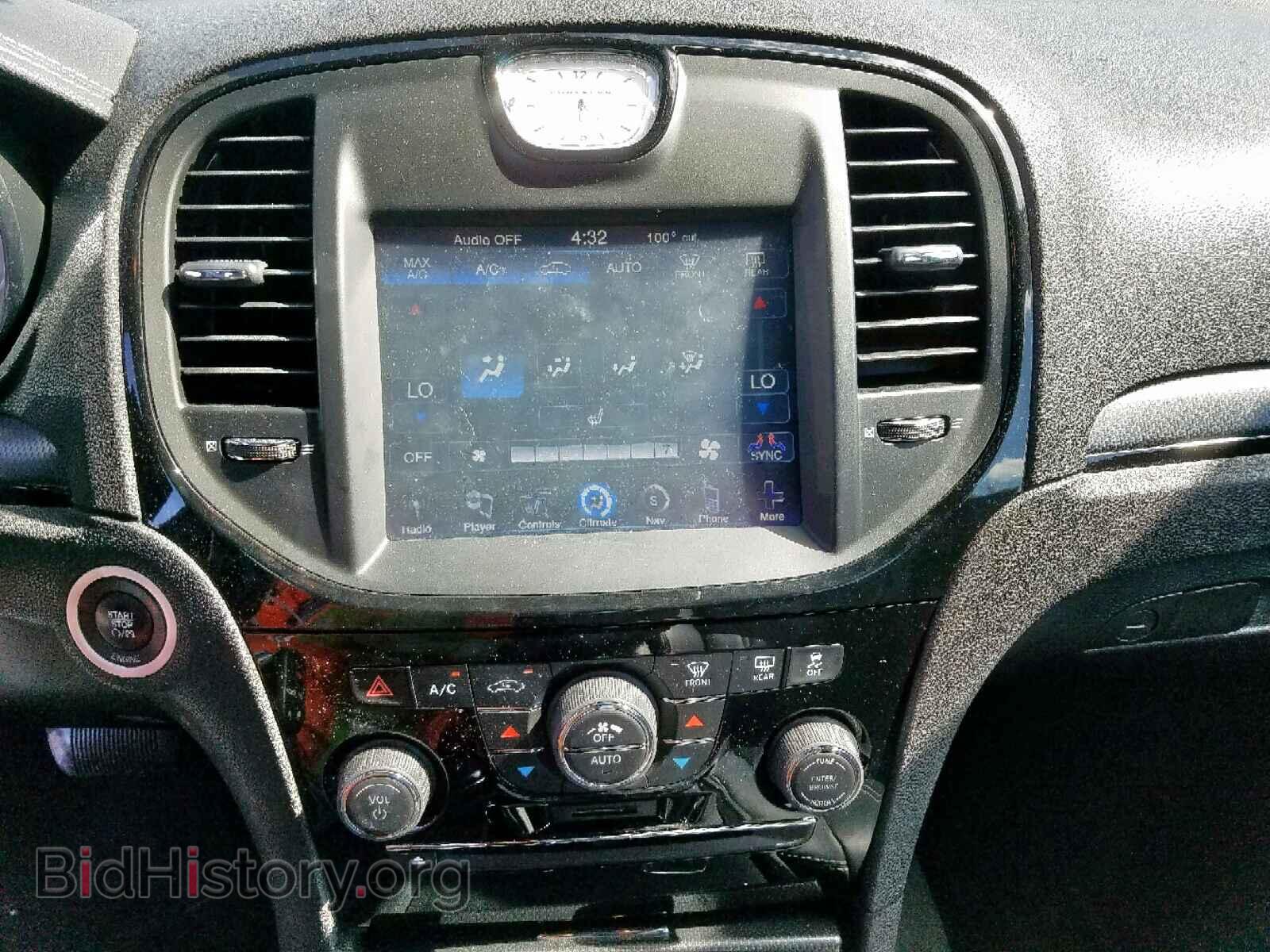 2014 CHRYSLER 300 - VIN: 2C3CCAGG7EH337365 - Фото 9