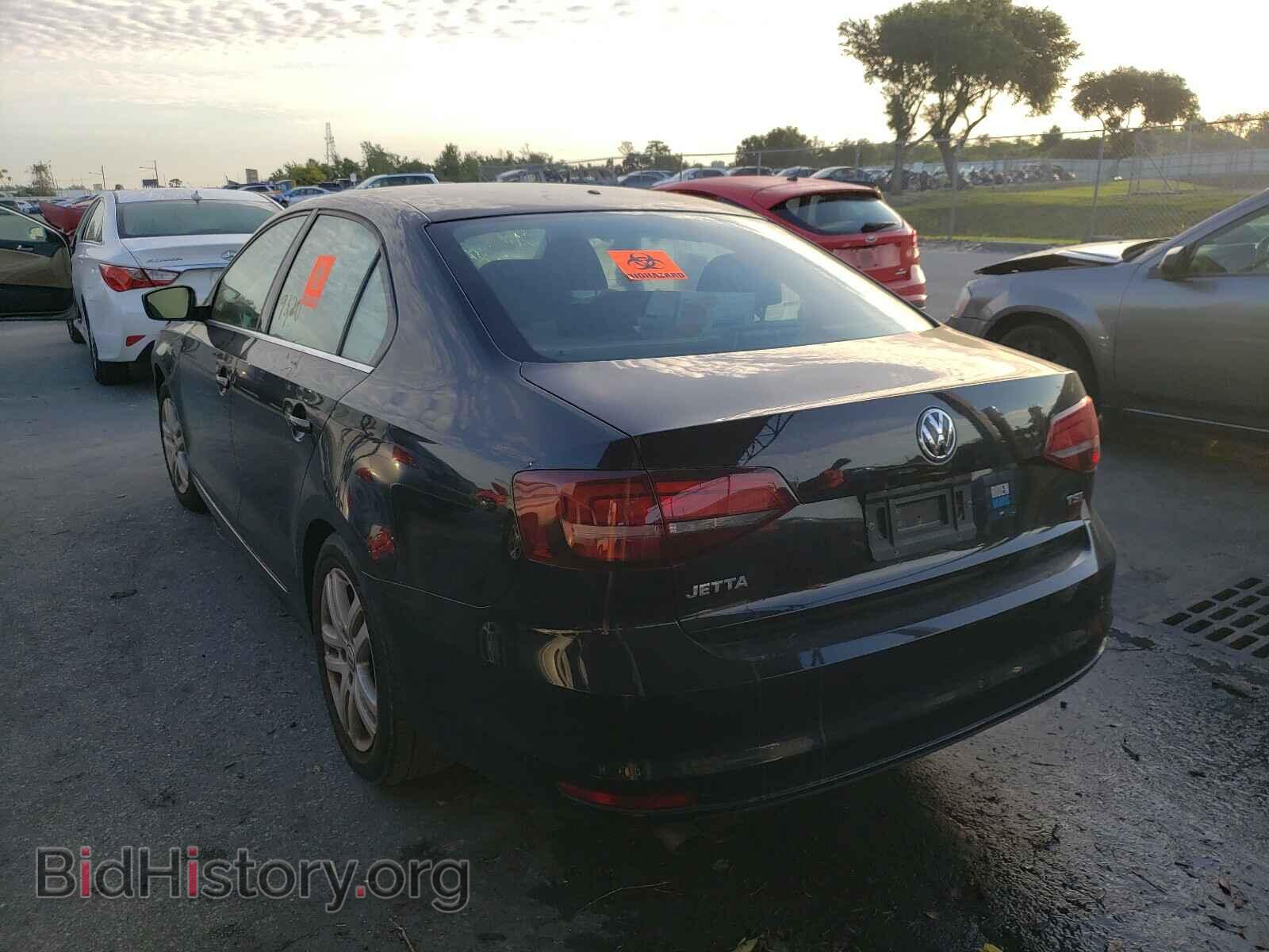 2017 VOLKSWAGEN JETTA - VIN: 3VW2B7AJ6HM221305 - Фото 3