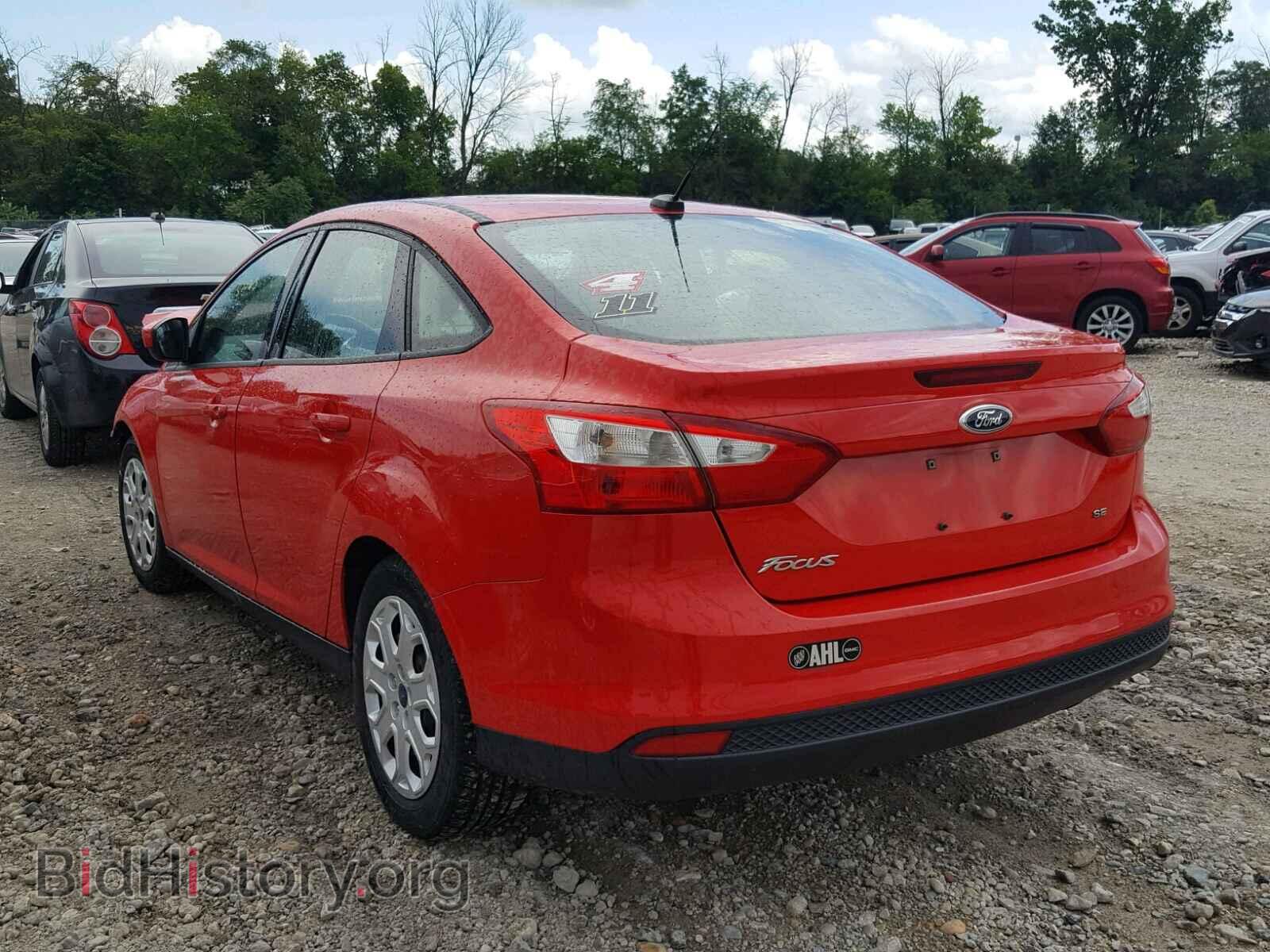 2012 Ford FOCUS (VIN 1FAHP3F26CL248710) — photo 3 of 10