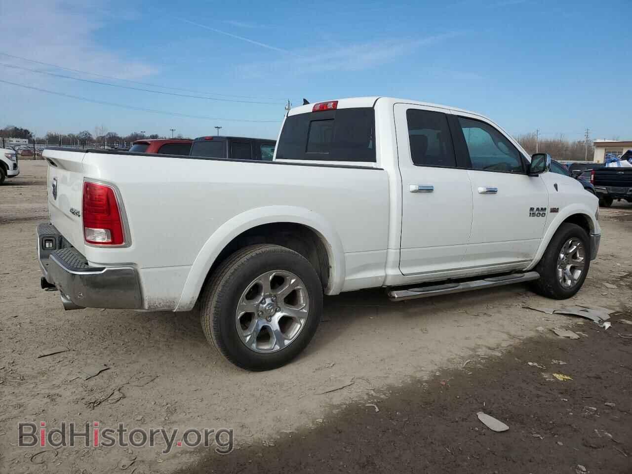 2017 RAM 1500 - VIN: 1C6RR7JT4HS663366 - Фото 3