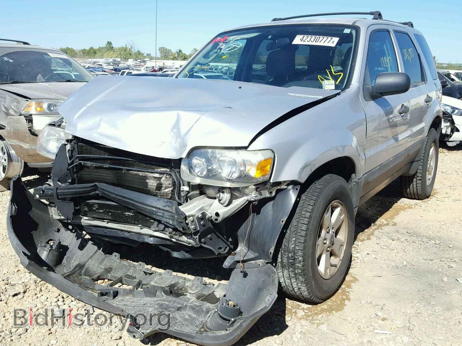 2007 FORD ESCAPE - VIN: 1FMYU03107KA11831 - Фото 2