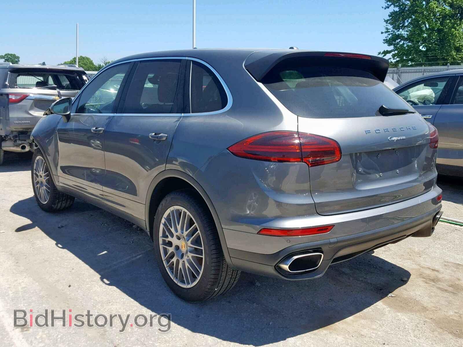 2016 PORSCHE CAYENNE - VIN: WP1AA2A20GLA11391 - Фото 3
