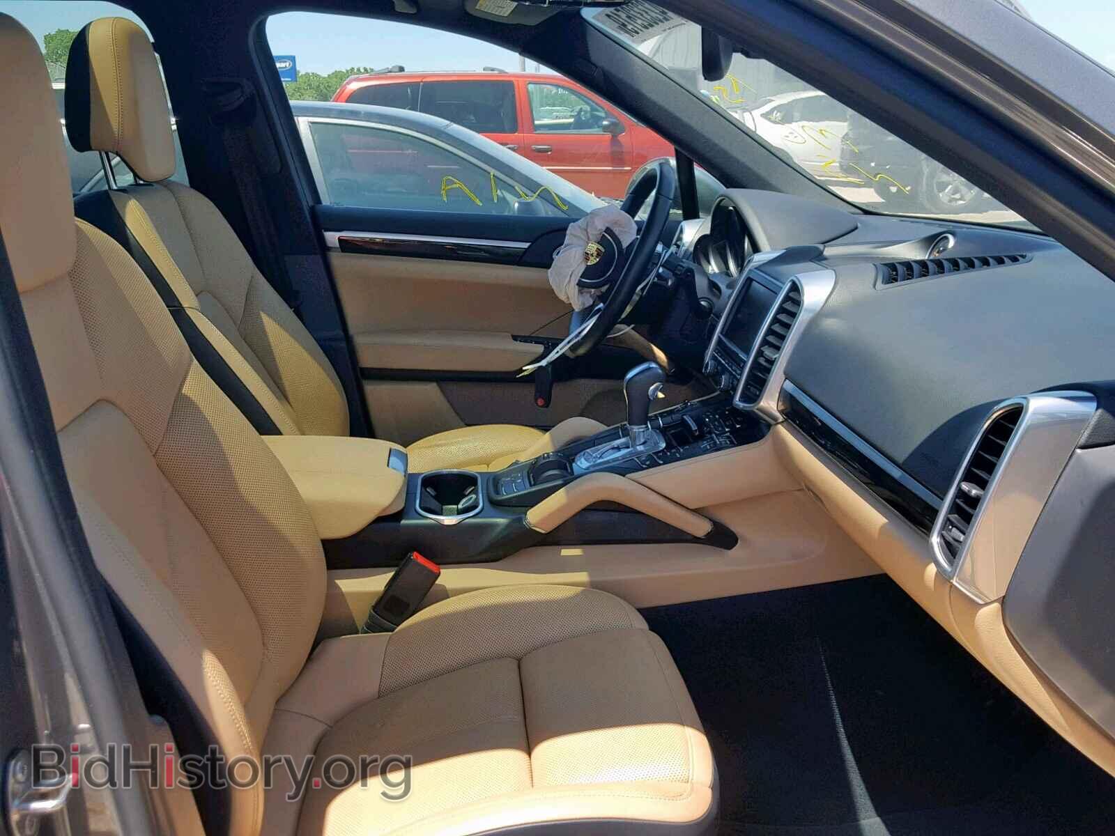 2016 PORSCHE CAYENNE - VIN: WP1AA2A20GLA11391 - Фото 5